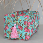 Blockprint toiletry bag Fez turquoise flower pink M